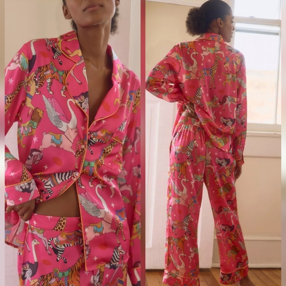 Karen Mabon Other - NEW Karen Mabon Long-Sleeve Carousel Pajama Set
